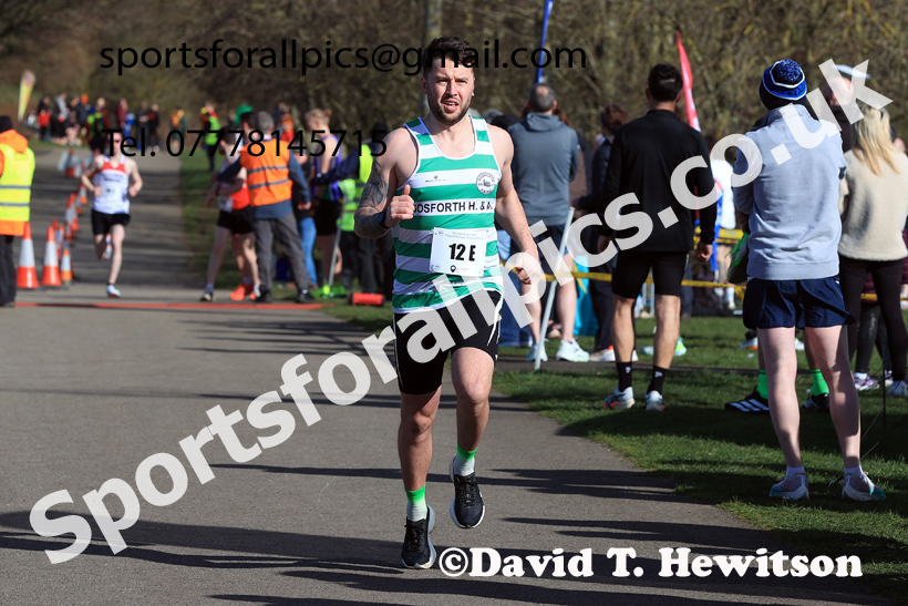 Senior Mens 2026 NECAA Royal Signals Road Relays, Hetton Lyons Country Park, Hetton le Hole. Photo: David T. Hewitson/Sports for All Pics